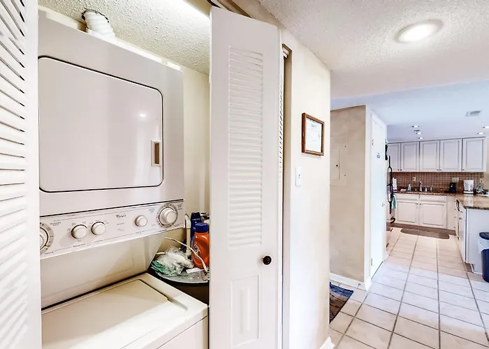 Royal Hawaiian Apartment