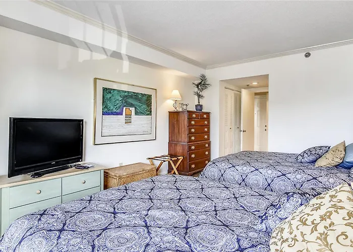 Royal Hawaiian Apartment *